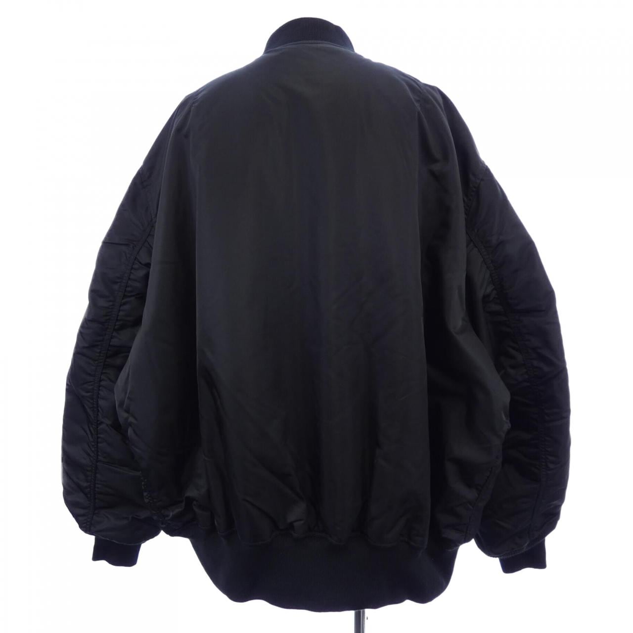 アルファ ALPHA ブルゾン