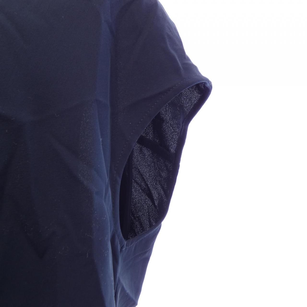 NOLLYSSOPHI トップス