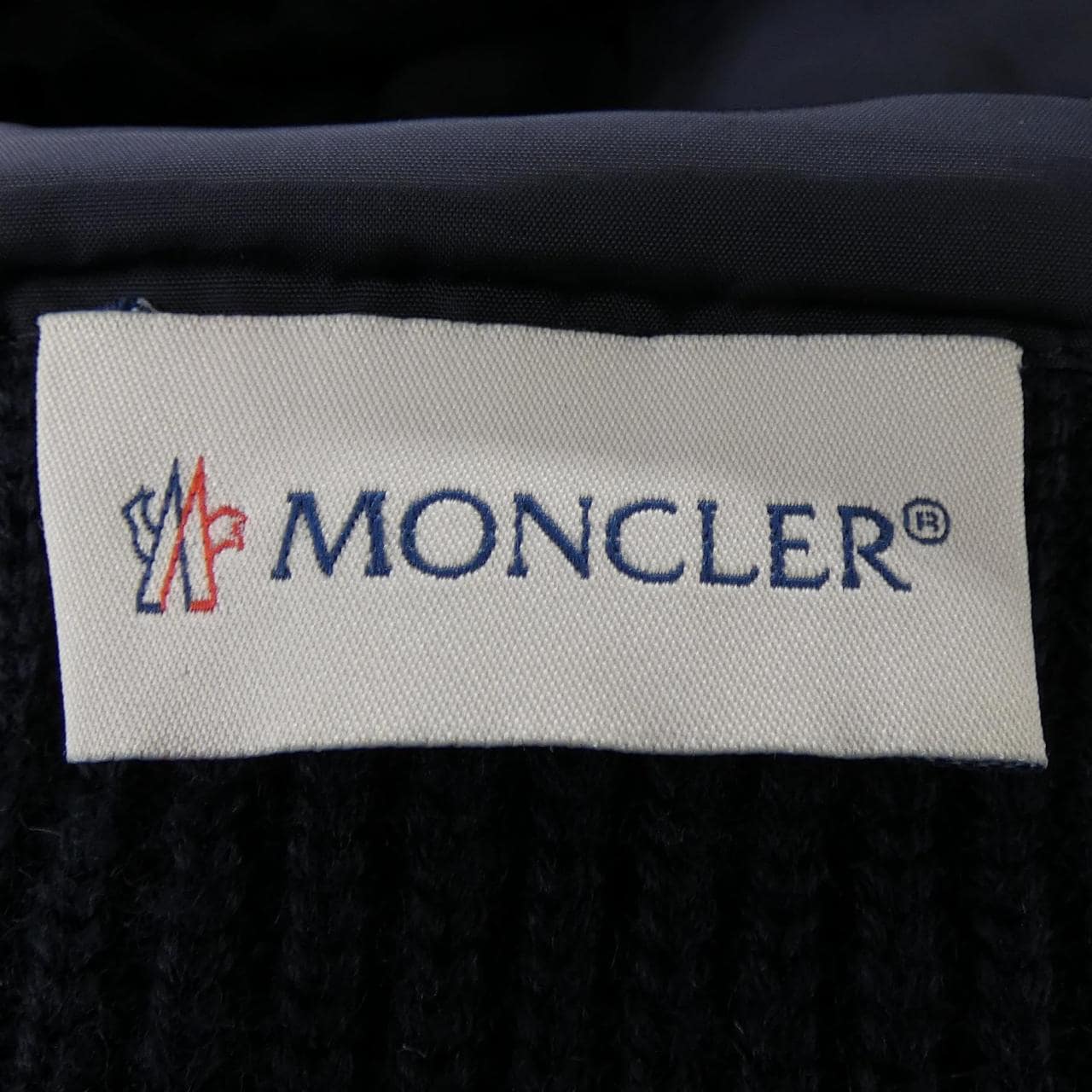 モンクレール MONCLER 20919402800 ダウンジャケット
