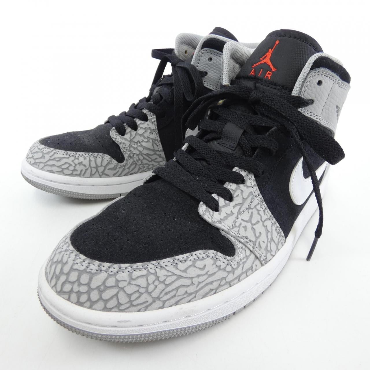ナイキ ジョーダン NIKE JORDAN スニーカー