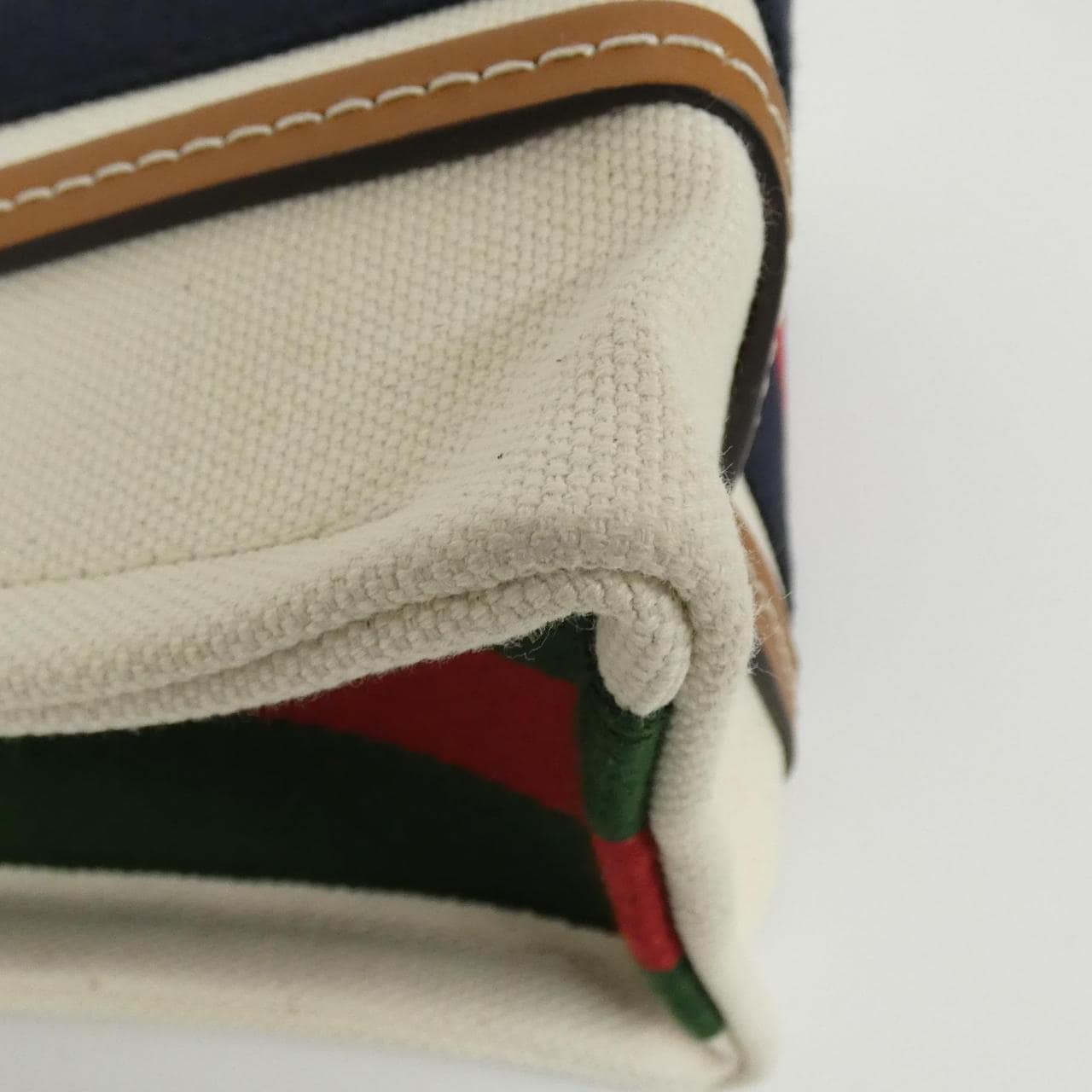 グッチ 727735 FABCL バッグ