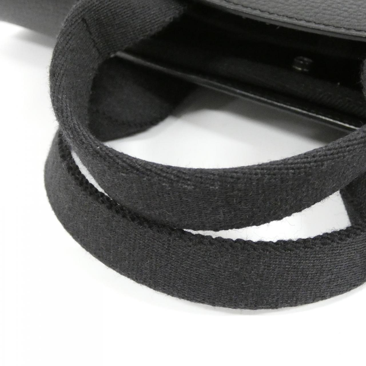 エルメス ヴァルパライソ ロング PM バッグ