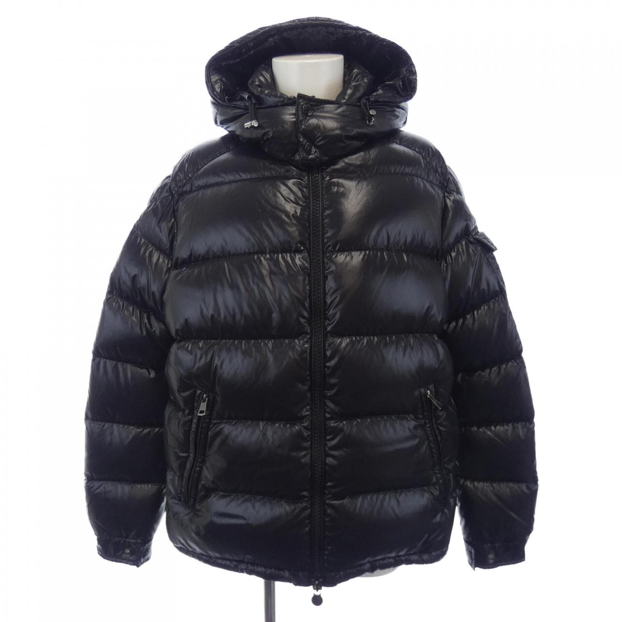 モンクレール MONCLER ダウンジャケット