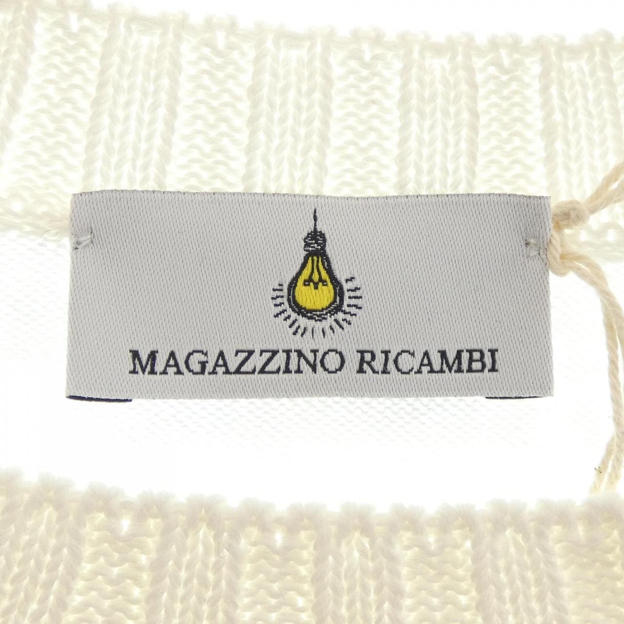 MAGAZZINO RICAMBI ニット