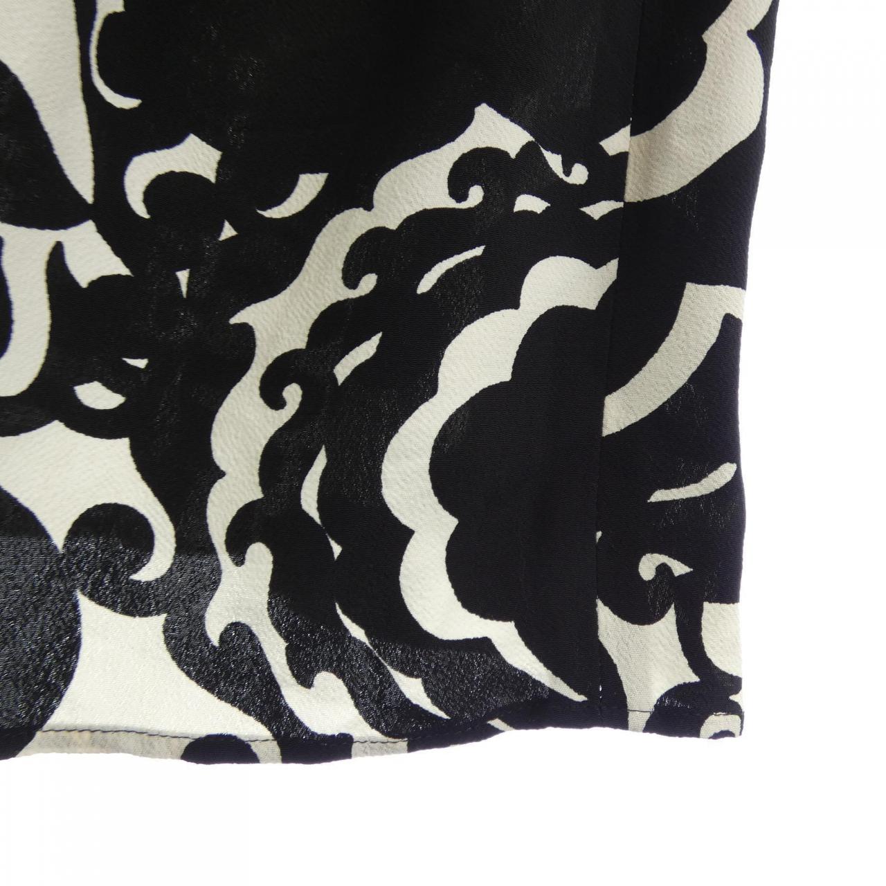 ルイヴィトン LOUIS VUITTON FESK06FNY スカート