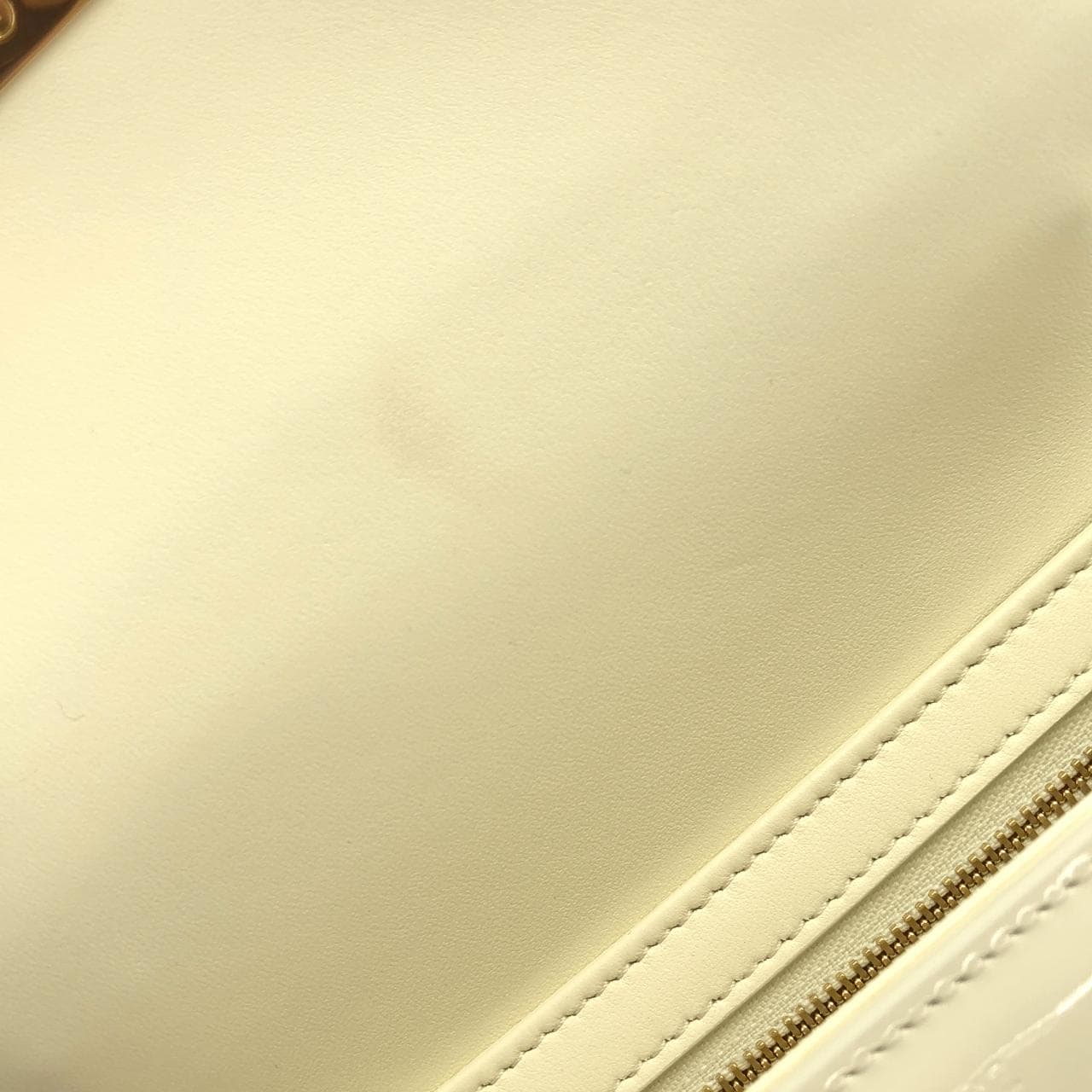 セリーヌ ティーン ガランス 118053GCO ショルダーバッグ