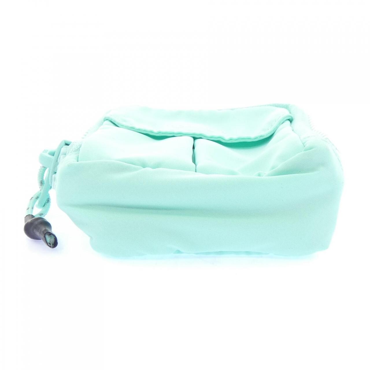 TOPOLOGIE POUCH
