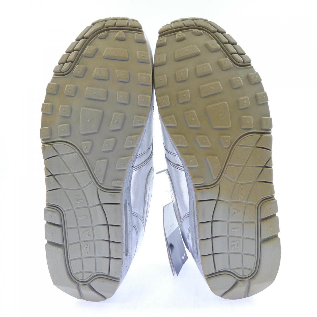 ナイキ NIKE 823373-993 スニーカー