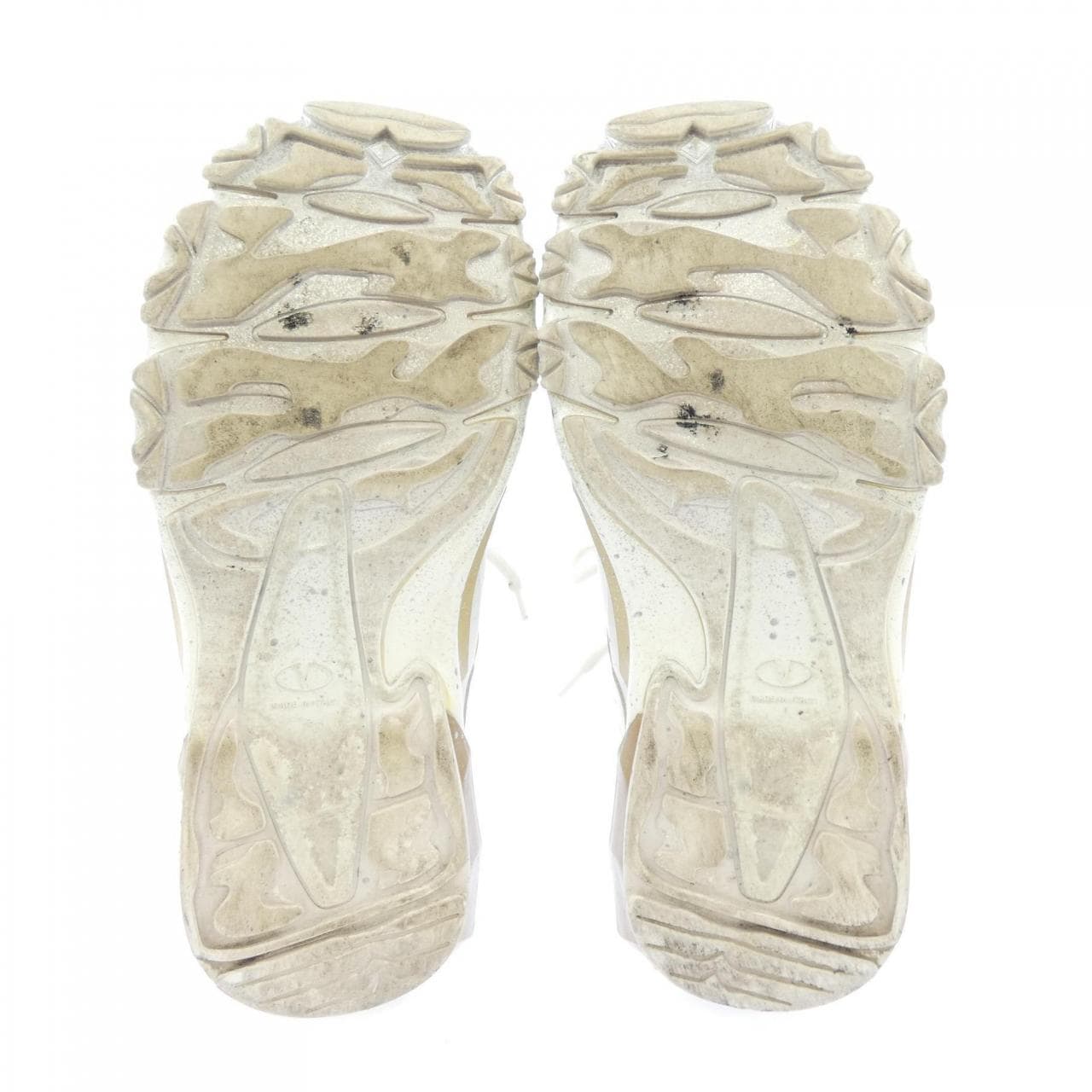 ヴァレンティノガラヴァーニ VALENTINO GARAVANI スニーカー