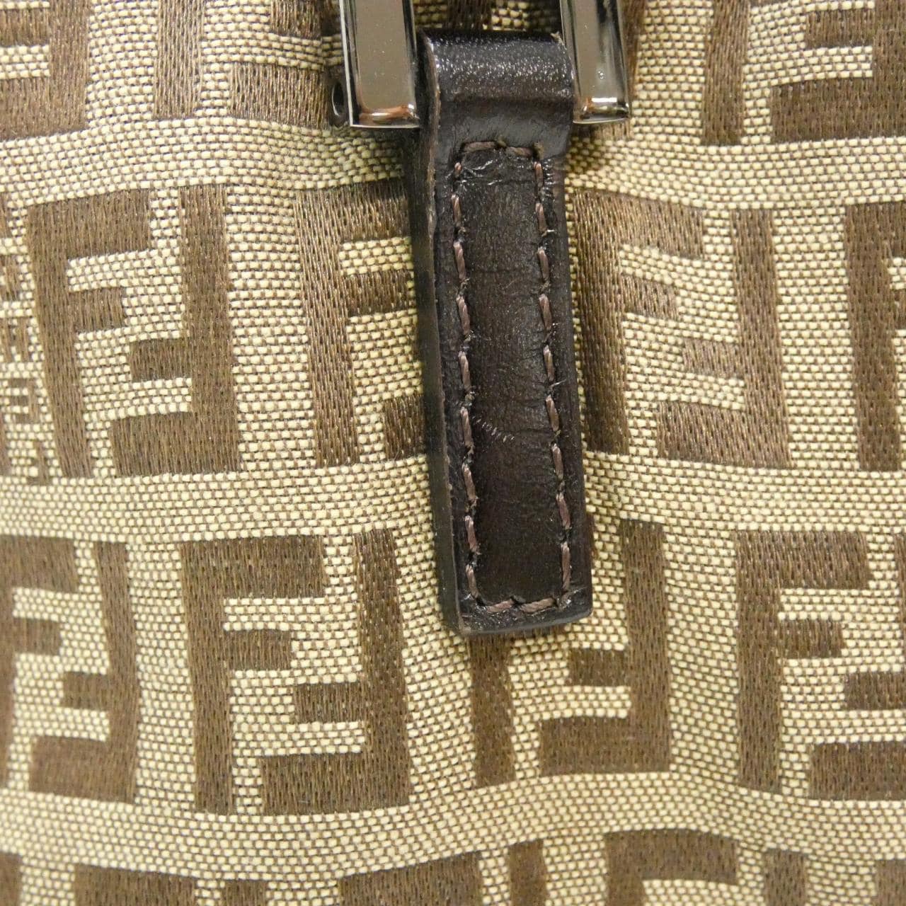 フェンディ 8BH019 バッグ