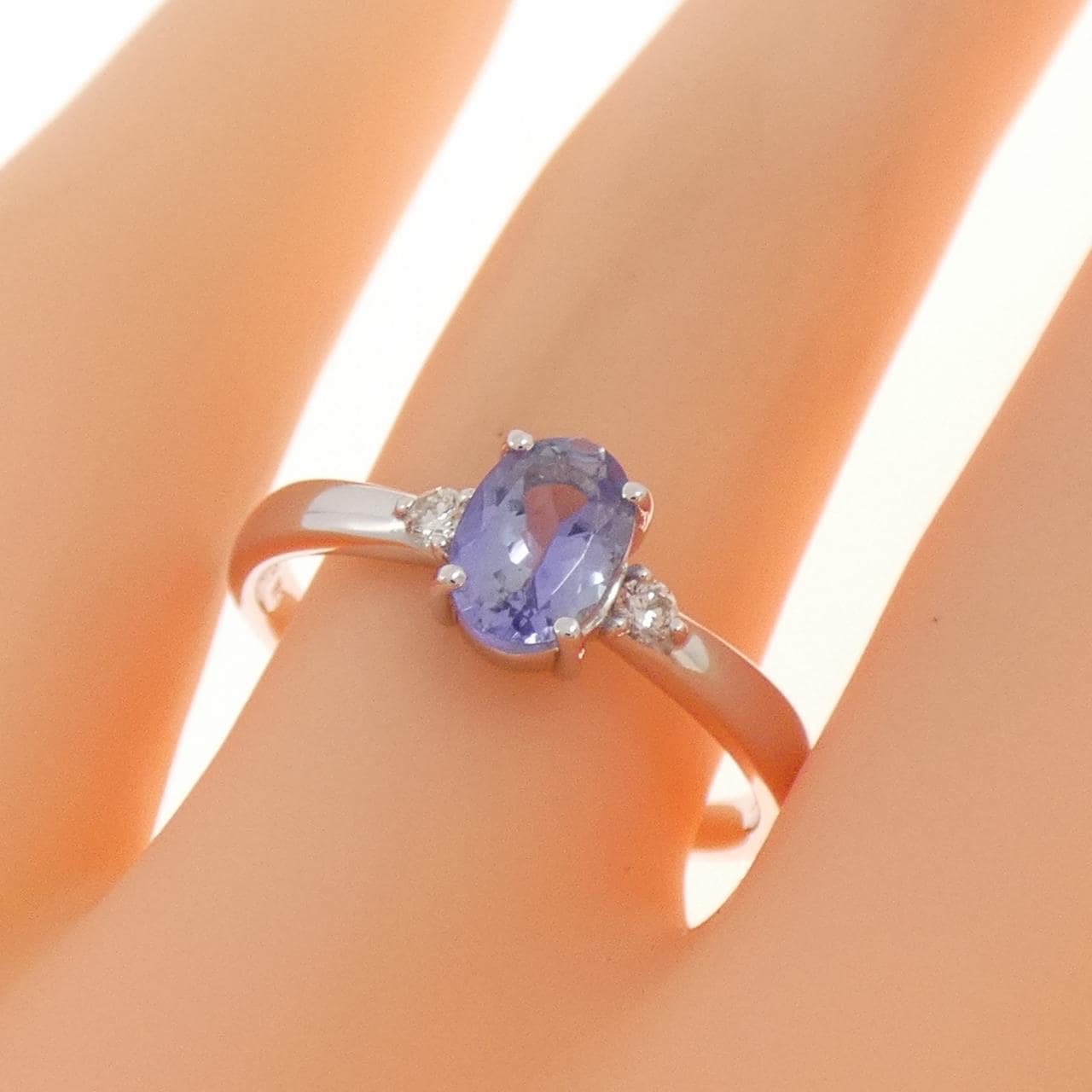 K18WG坦桑石石戒指