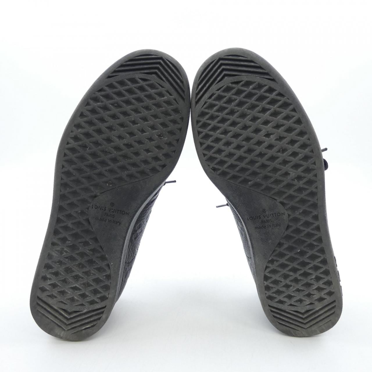 ルイヴィトン LOUIS VUITTON スニーカー