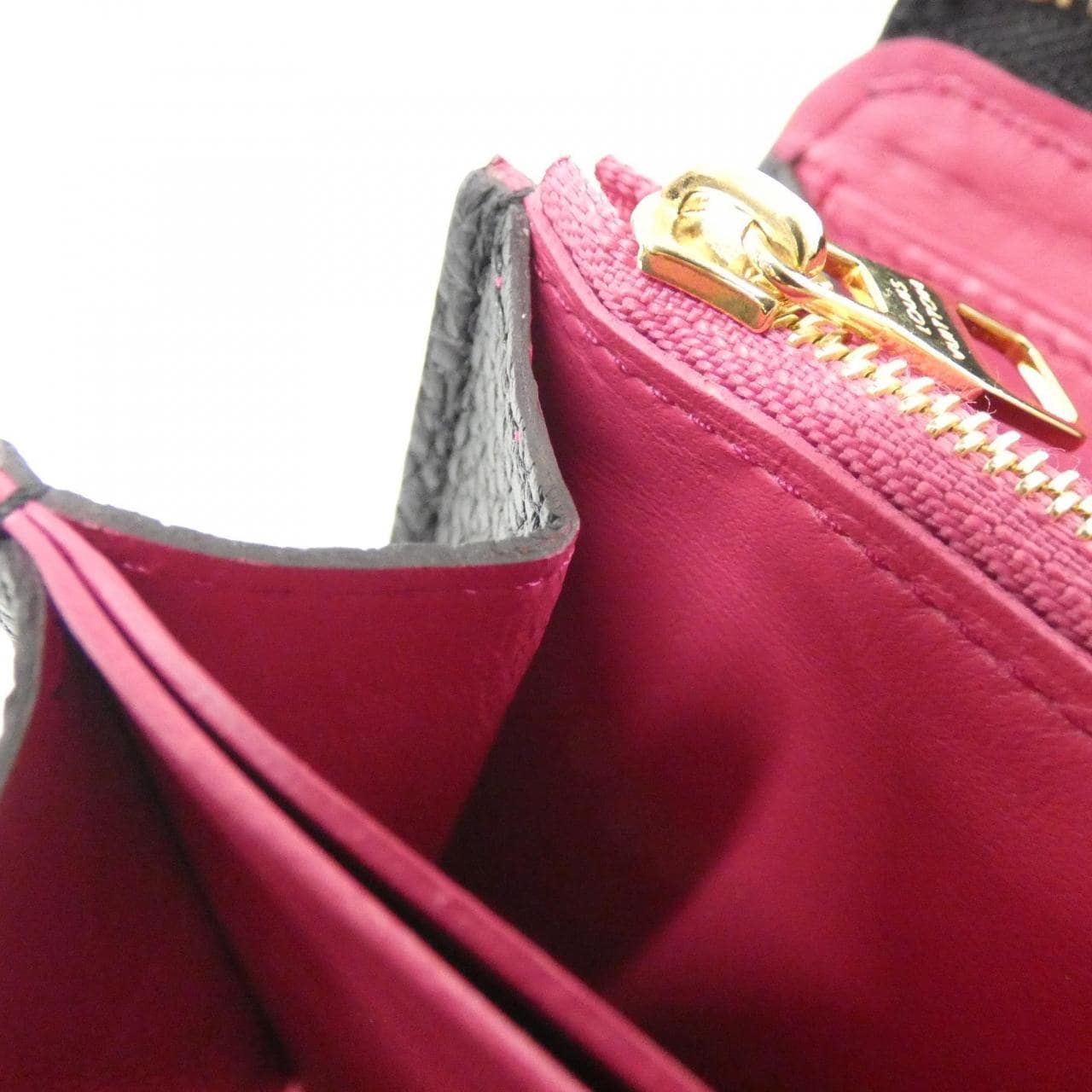 LOUIS VUITTON Taurillon Portefeuil Comet M63102 钱包