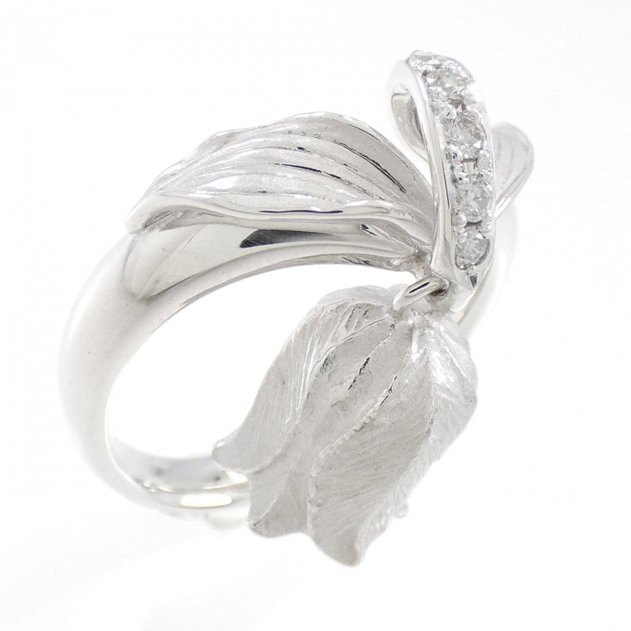 K18WG フラワー ダイヤモンド リング 0.08CT