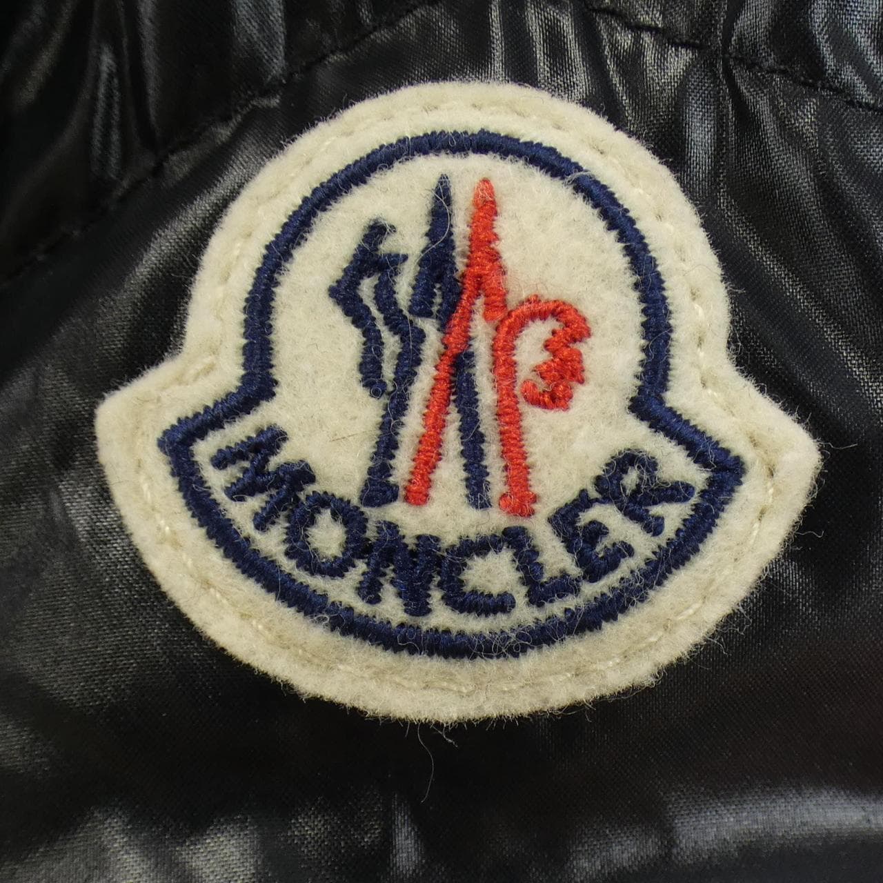 MONCLER蒙克勒羽絨服