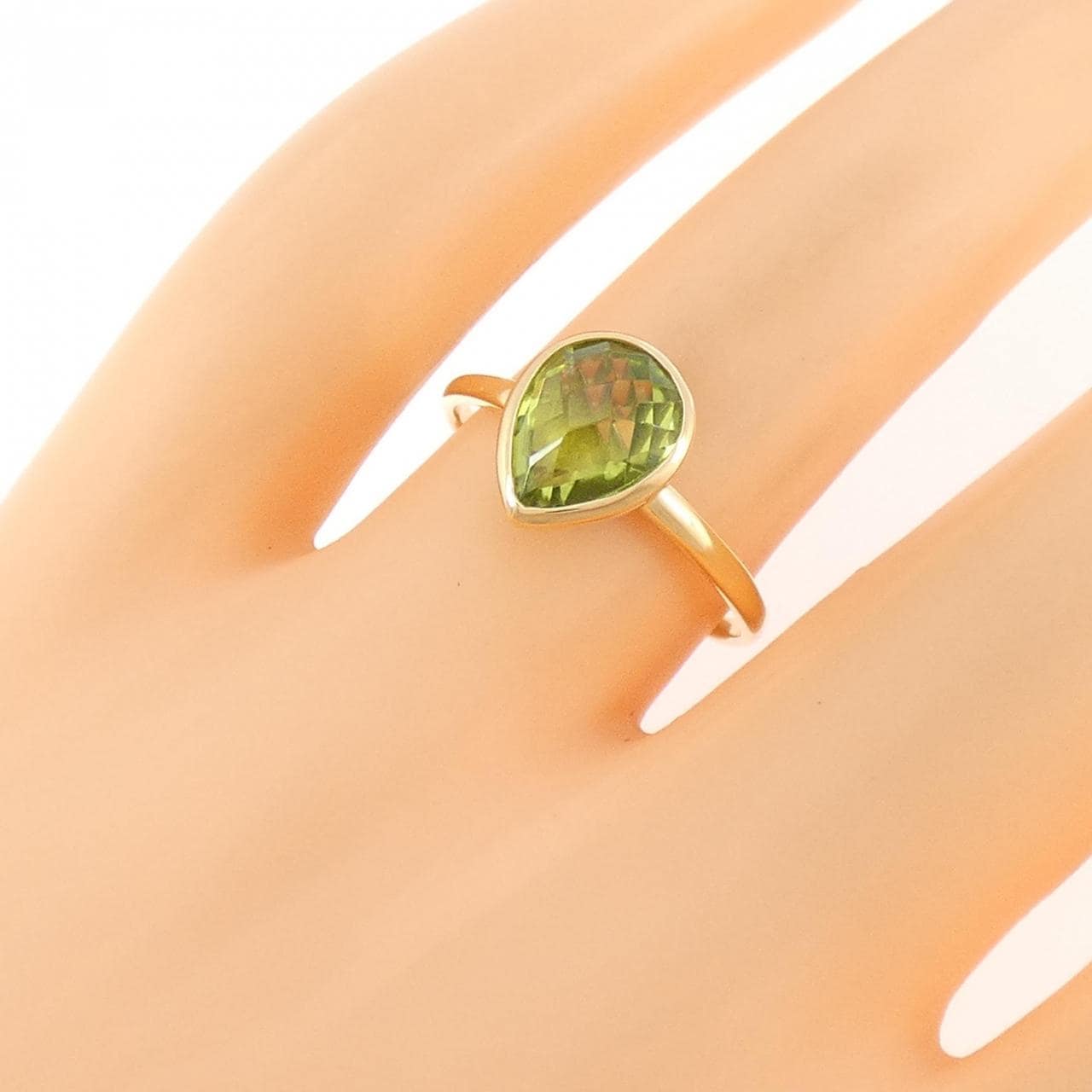K18YG ペリドット リング 1.60CT