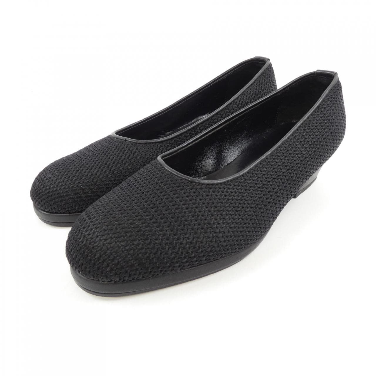 ワイズ Y's パンプス