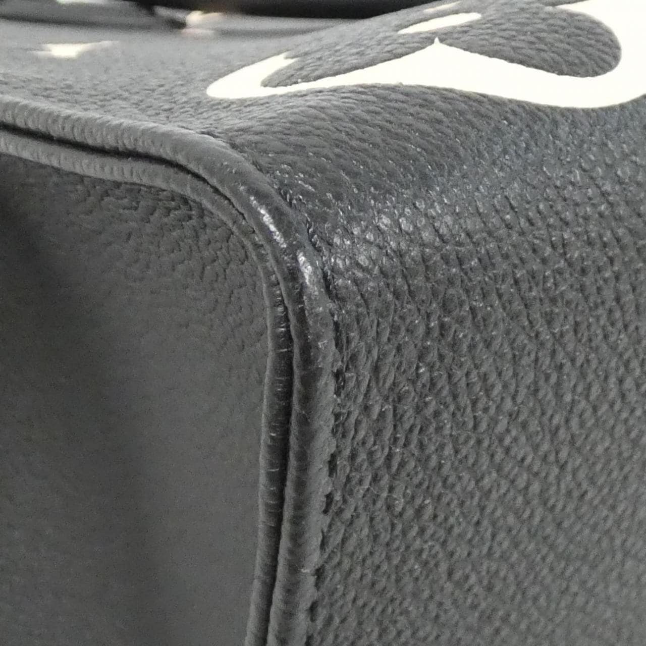 ルイヴィトン バイカラー モノグラム アンプラント オンザゴー MM M45495 バッグ