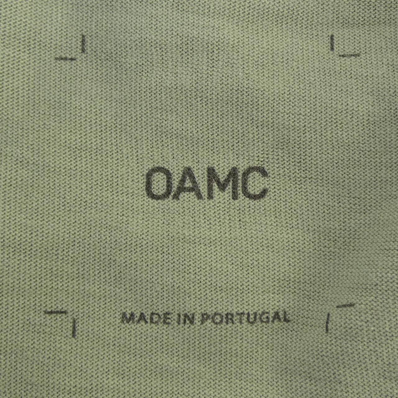OMAC Tシャツ