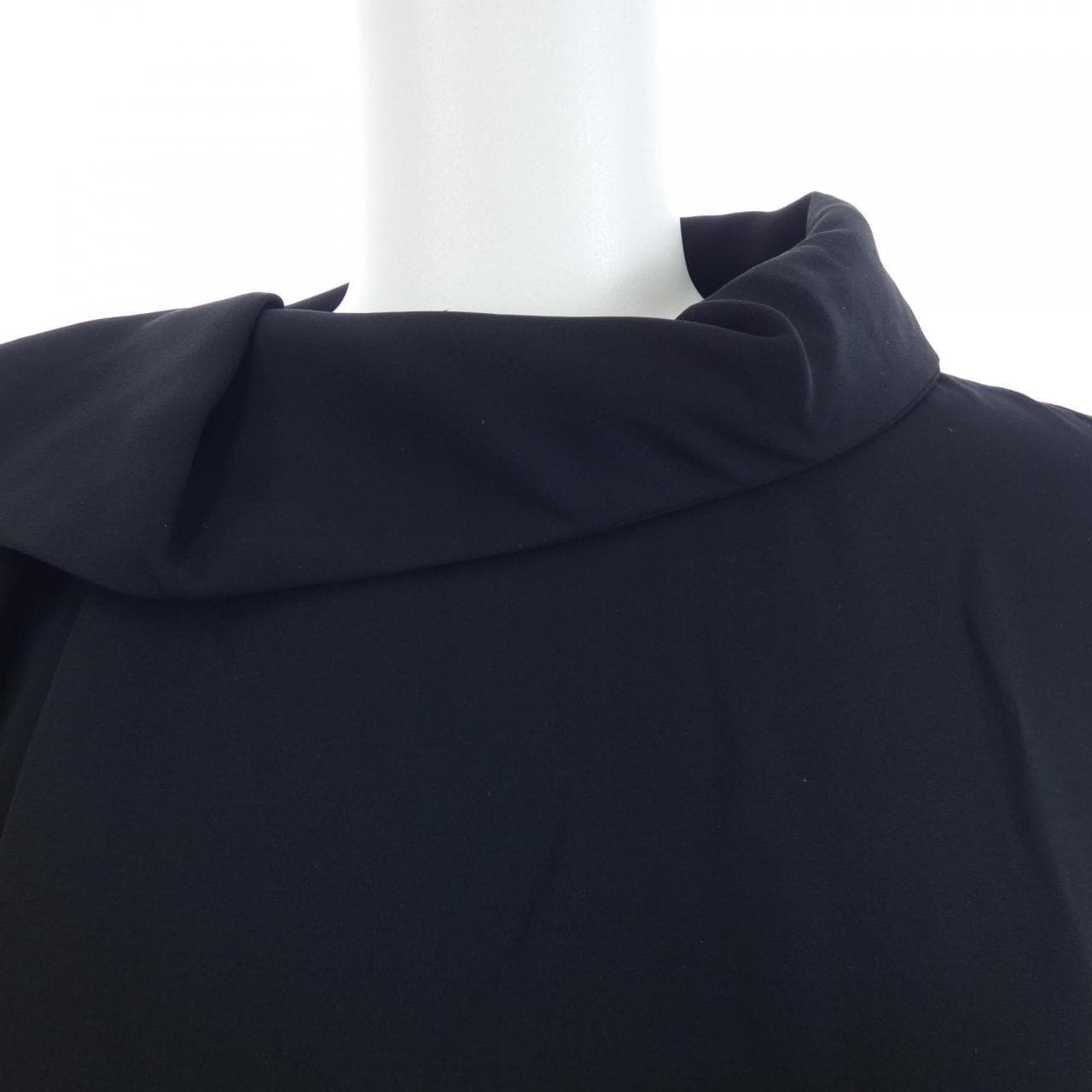 ヴァレンティノ VALENTINO VB0VAVE06B0 ワンピース
