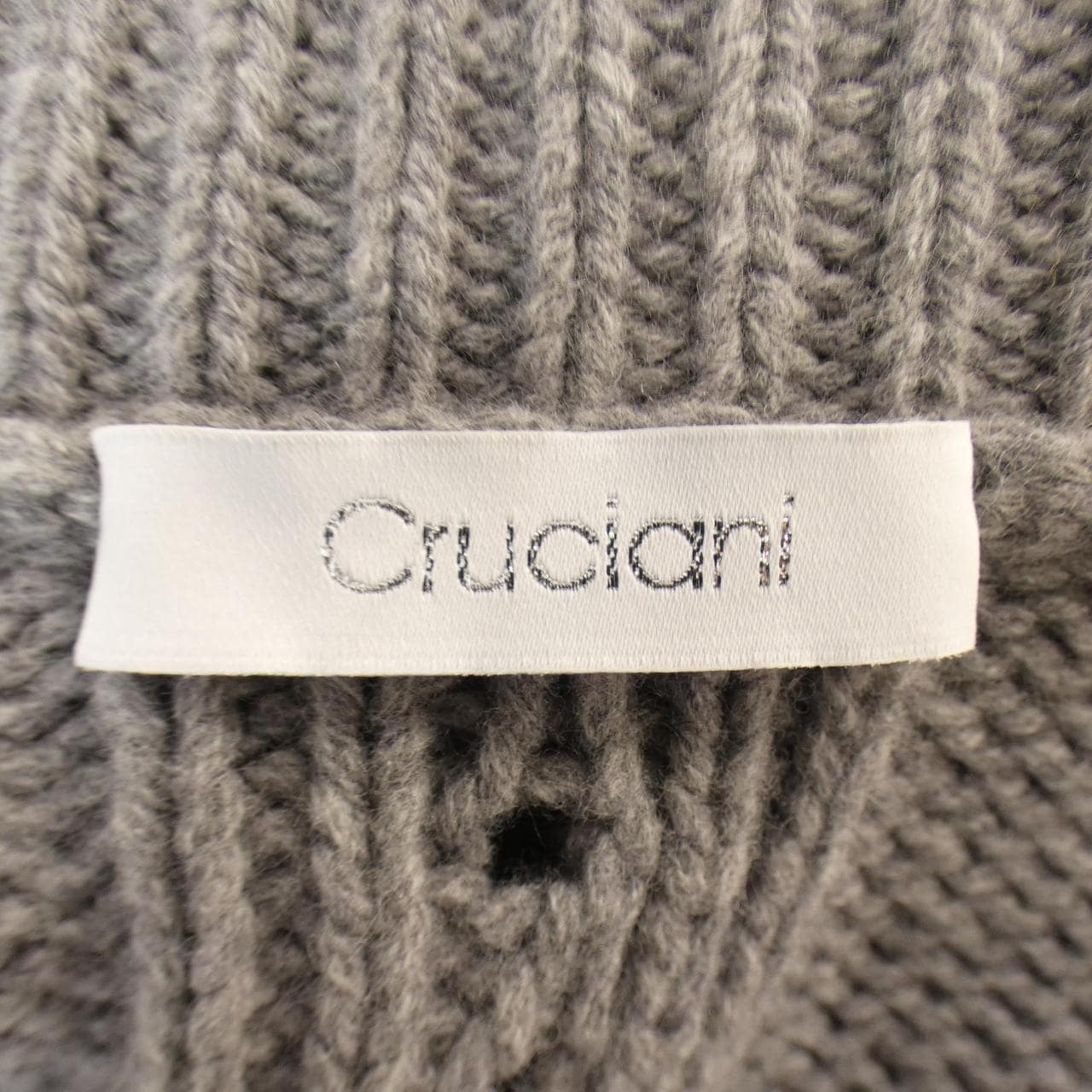 クルチアーニ Cruciani ニット