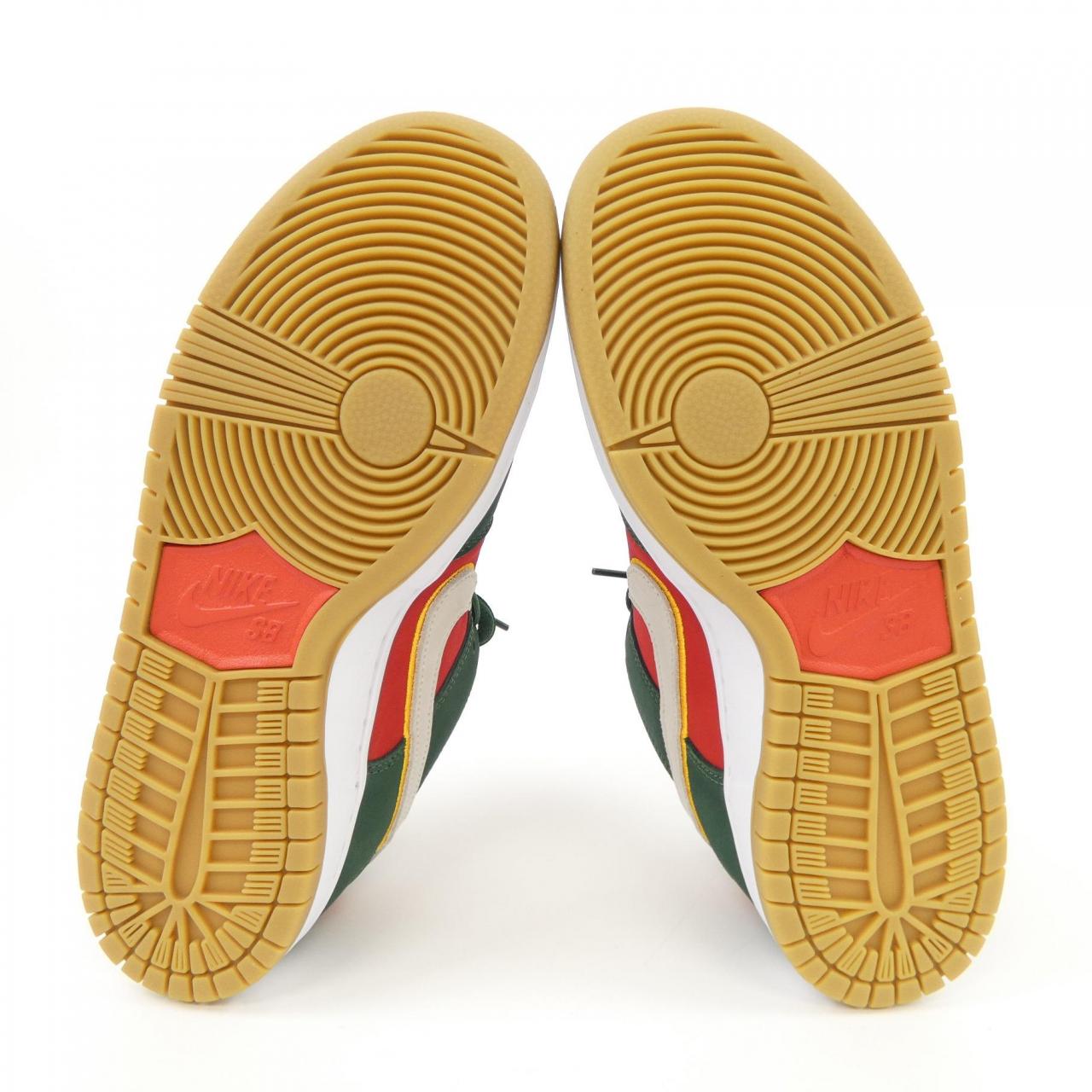 ナイキ NIKE スニーカー