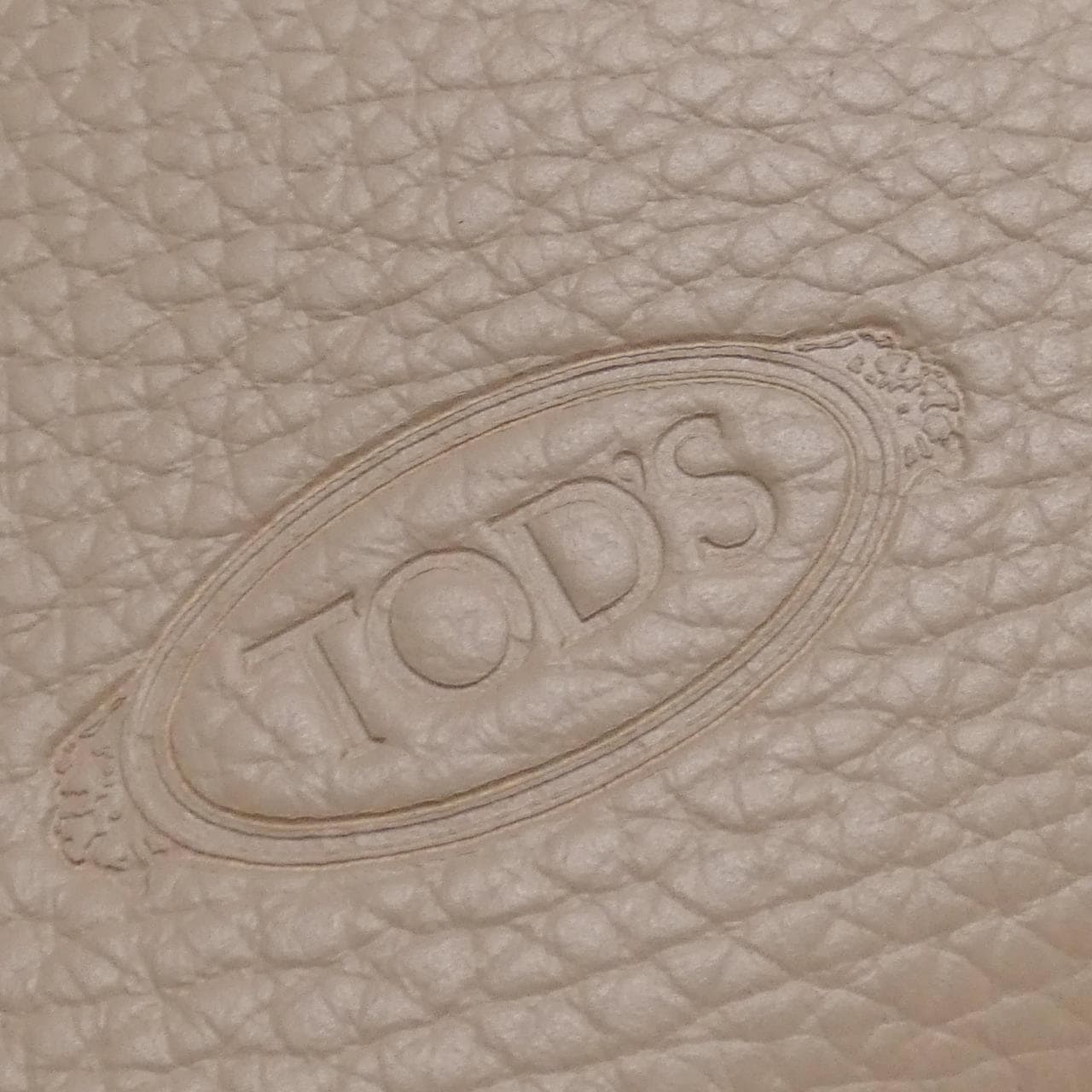 トッズ XBWAPAT9000QRI6O44 バッグ