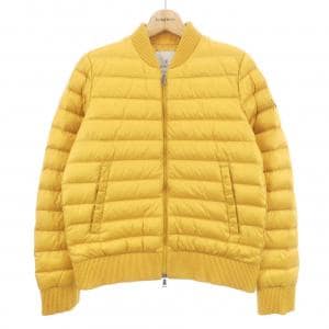 モンクレール MONCLER ダウンジャケット