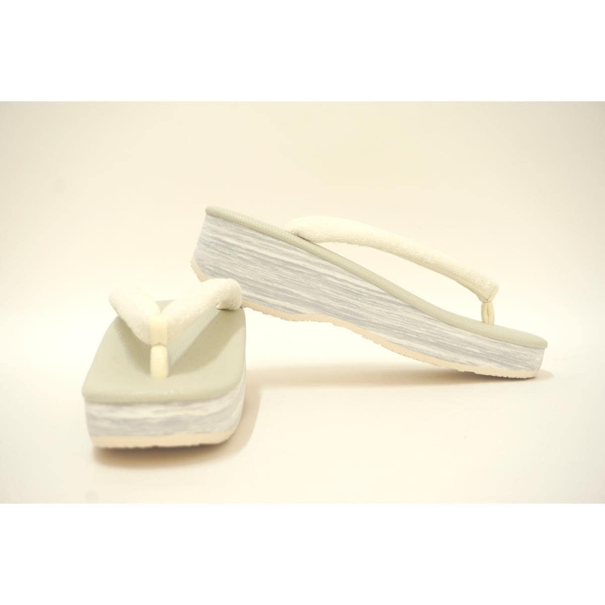【新品】女草履　カレンブロッソ　Ｌサイズ