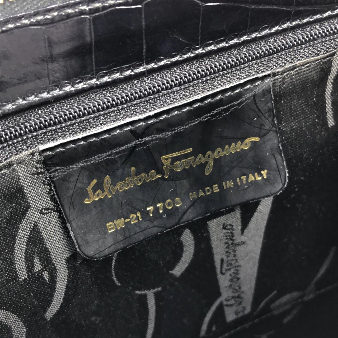 【ヴィンテージ】サルヴァトーレフェラガモ 21 7708 ショルダーバッグ