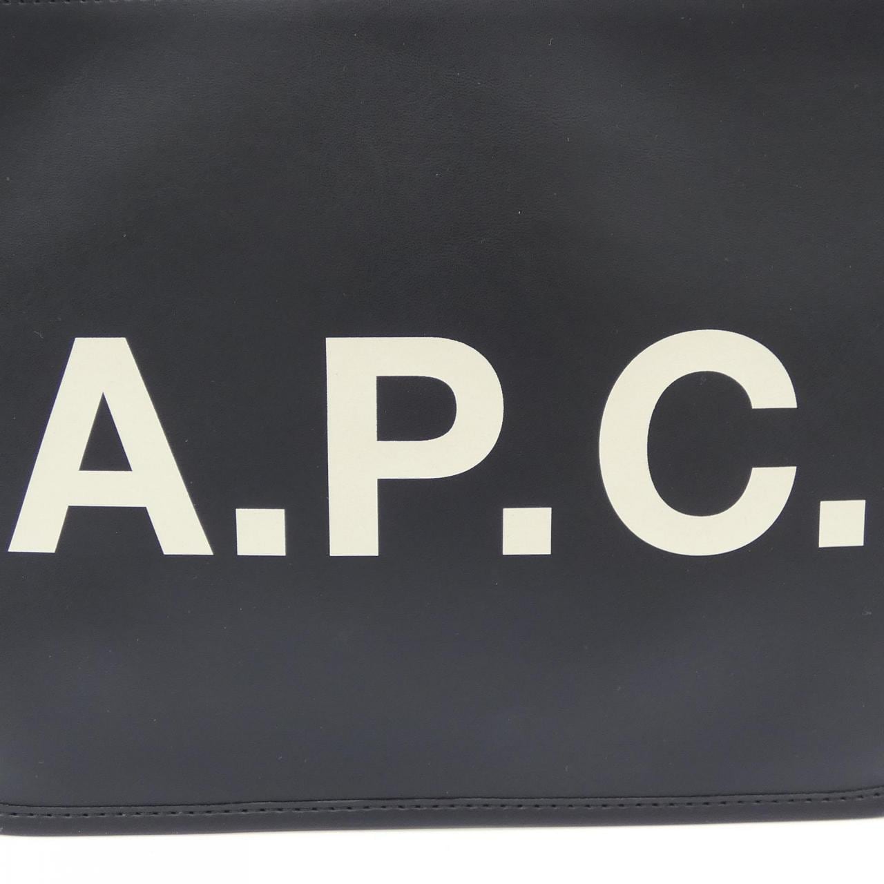 アーペーセー A.P.C. POUCH