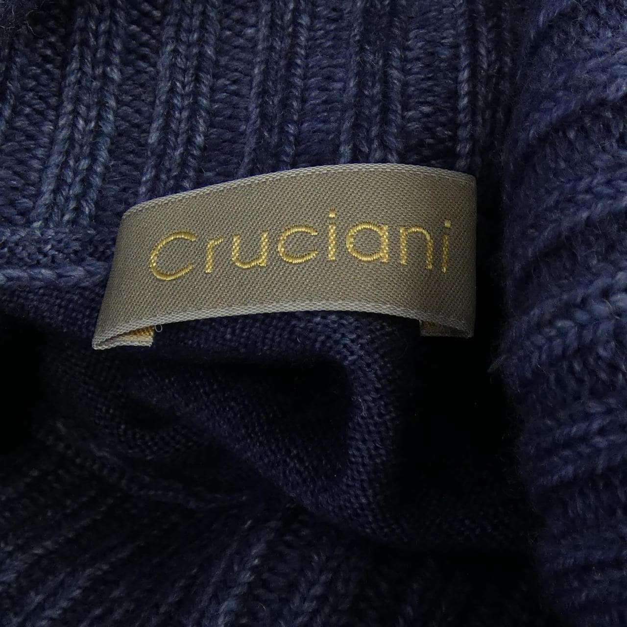 クルチアーニ Cruciani ニット