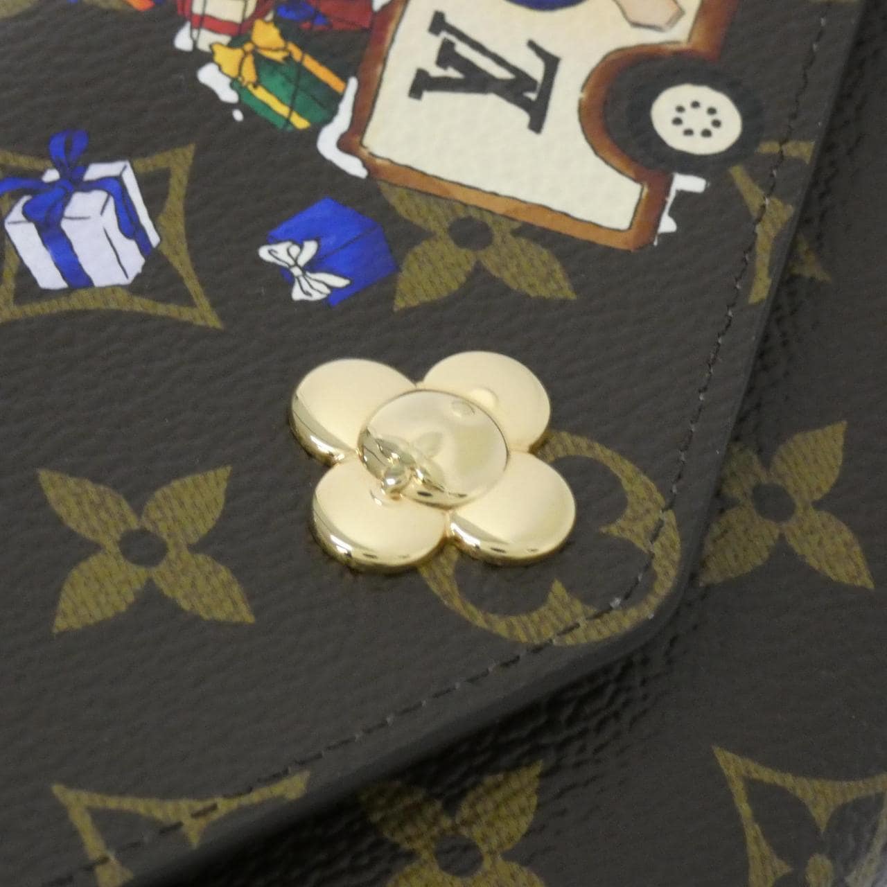 ルイヴィトン モノグラム(ヴィヴィエンヌ ウィンター ホリデー) ポルトフォイユ サラ M15336 財布