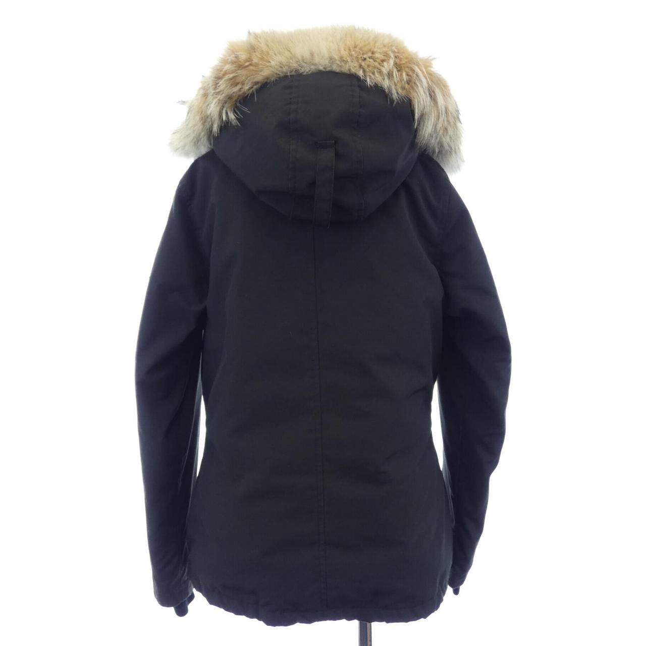 カナダグース CANADA GOOSE 2530LA MONTEBELLO モンテベロ ダウンジャケット