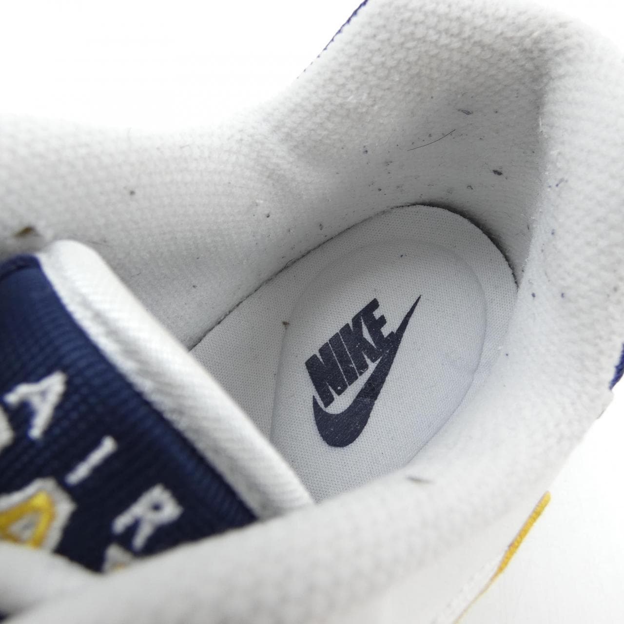 ナイキ NIKE スニーカー