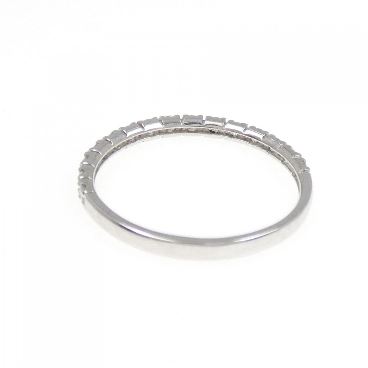 PT900 ハーフエタニティ ダイヤモンド リング 0.30CT