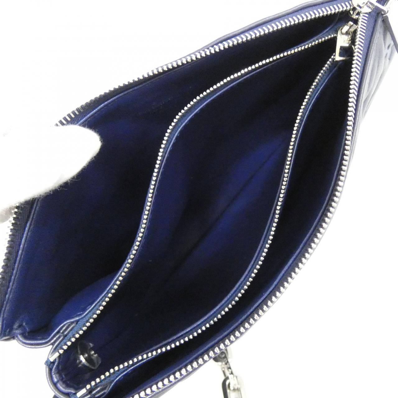 ルイヴィトン モノグラム クッサン PM M21282 ショルダーバッグ