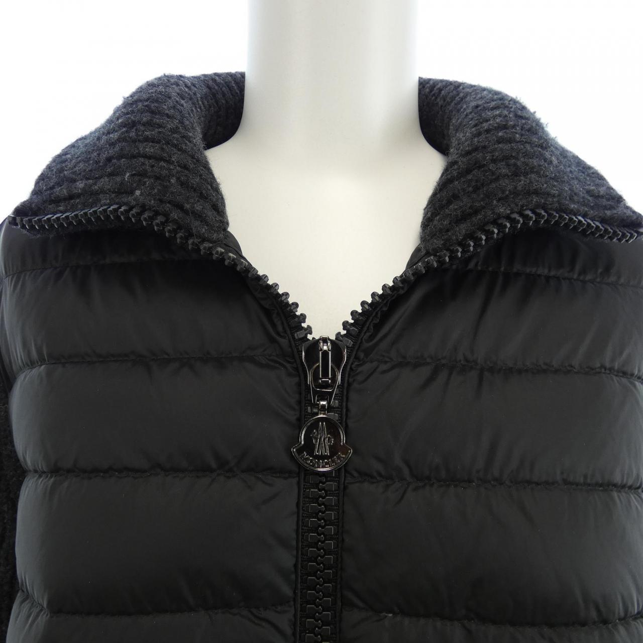 MONCLER MONCLER 20939470200 Down Jacket