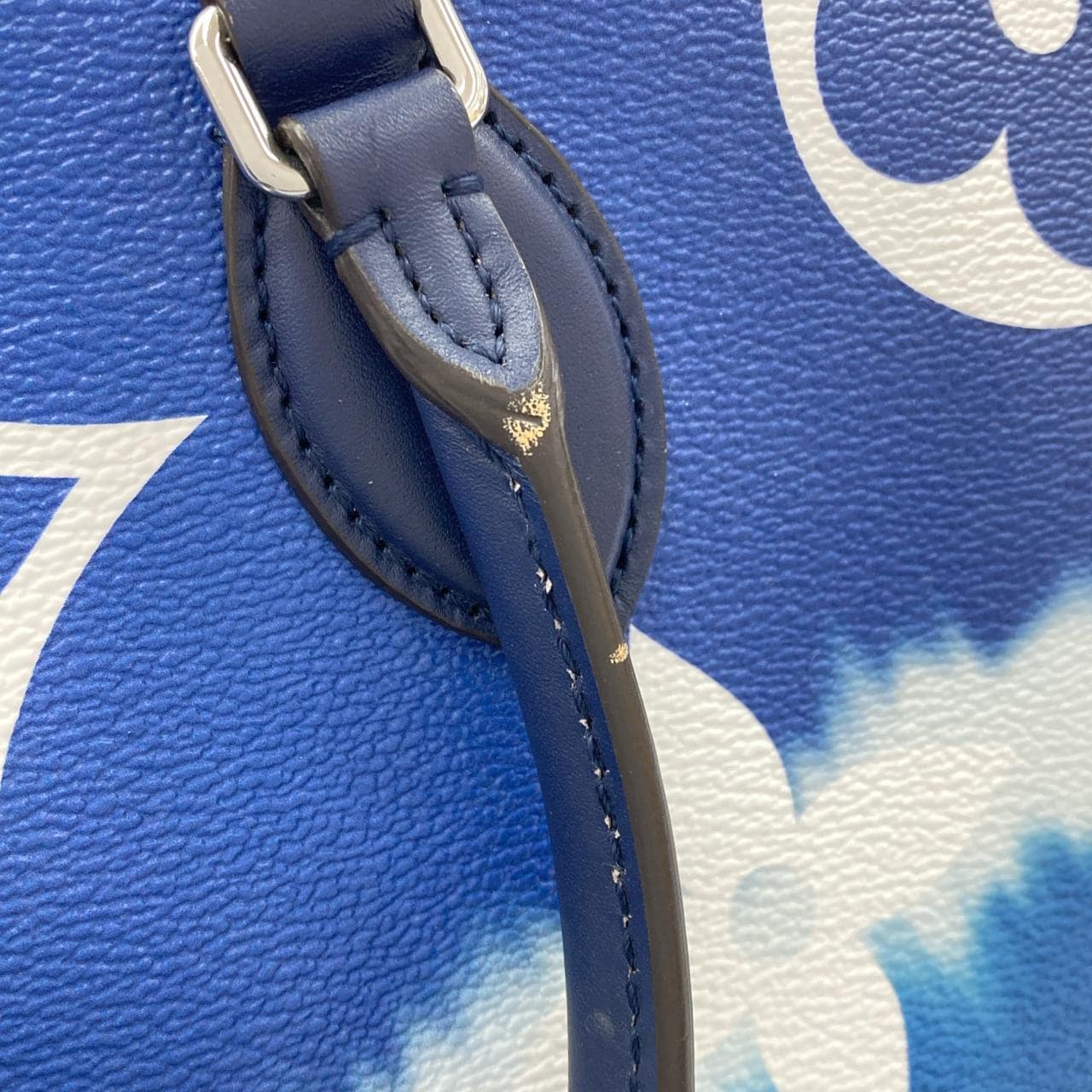 ルイヴィトン LVエスカル オンザゴー GM M45120 バッグ