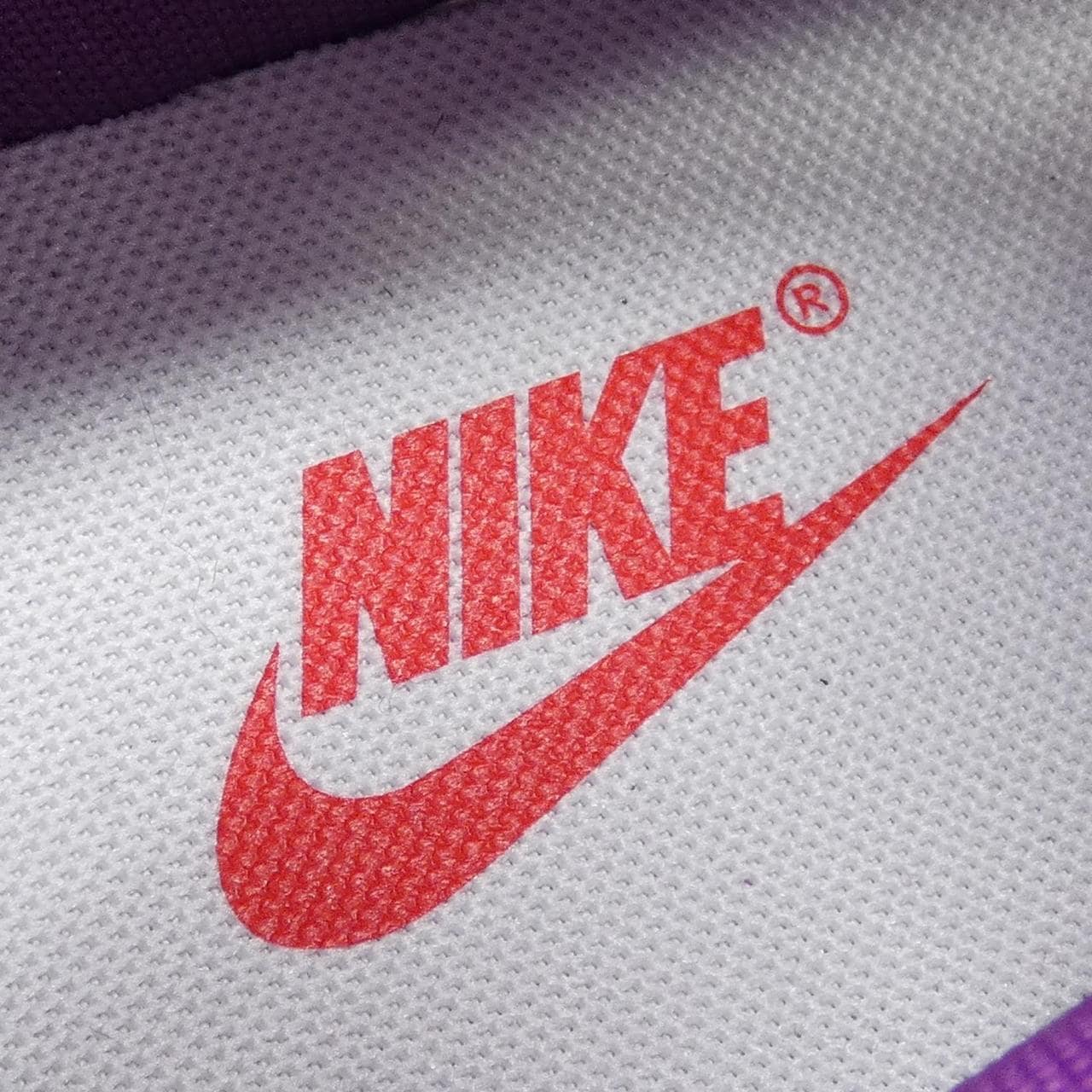 ナイキ NIKE DV0833-107 スニーカー