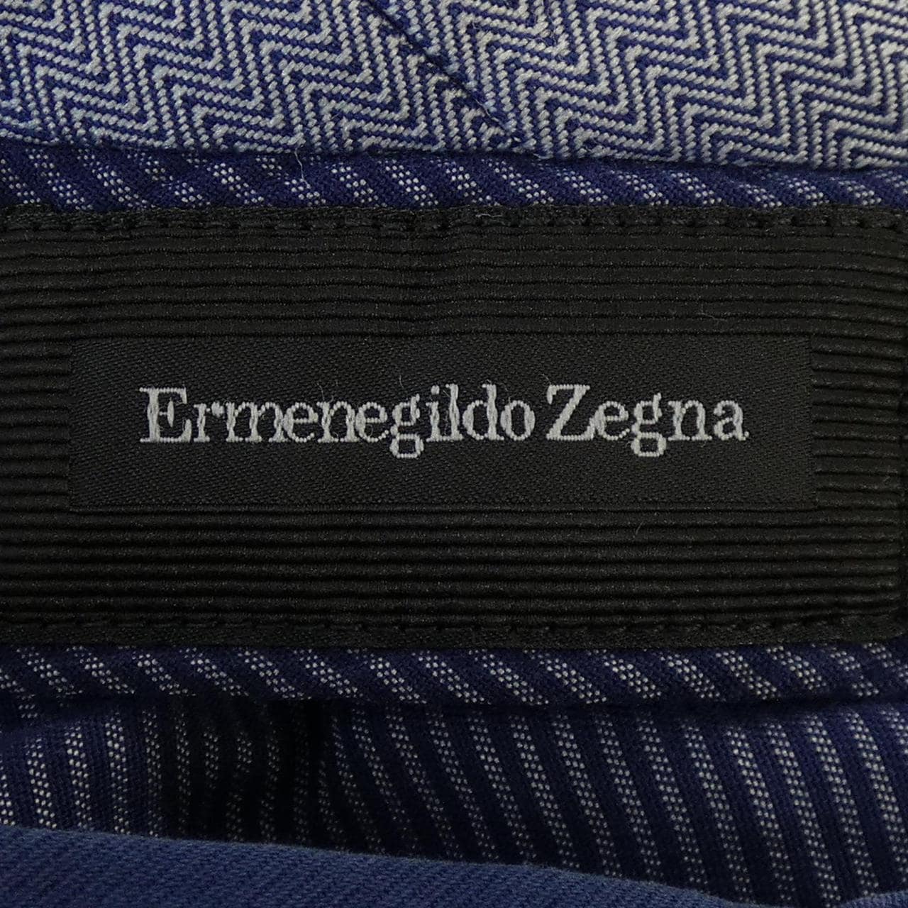 エルメネジルドゼニア Ermenegildo Zegna パンツ