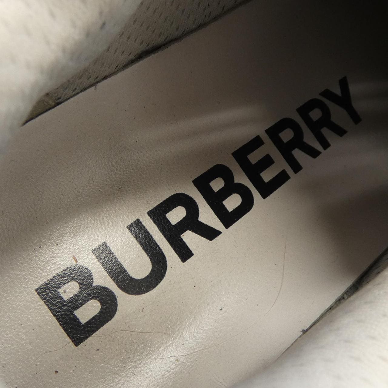 バーバリー BURBERRY スニーカー