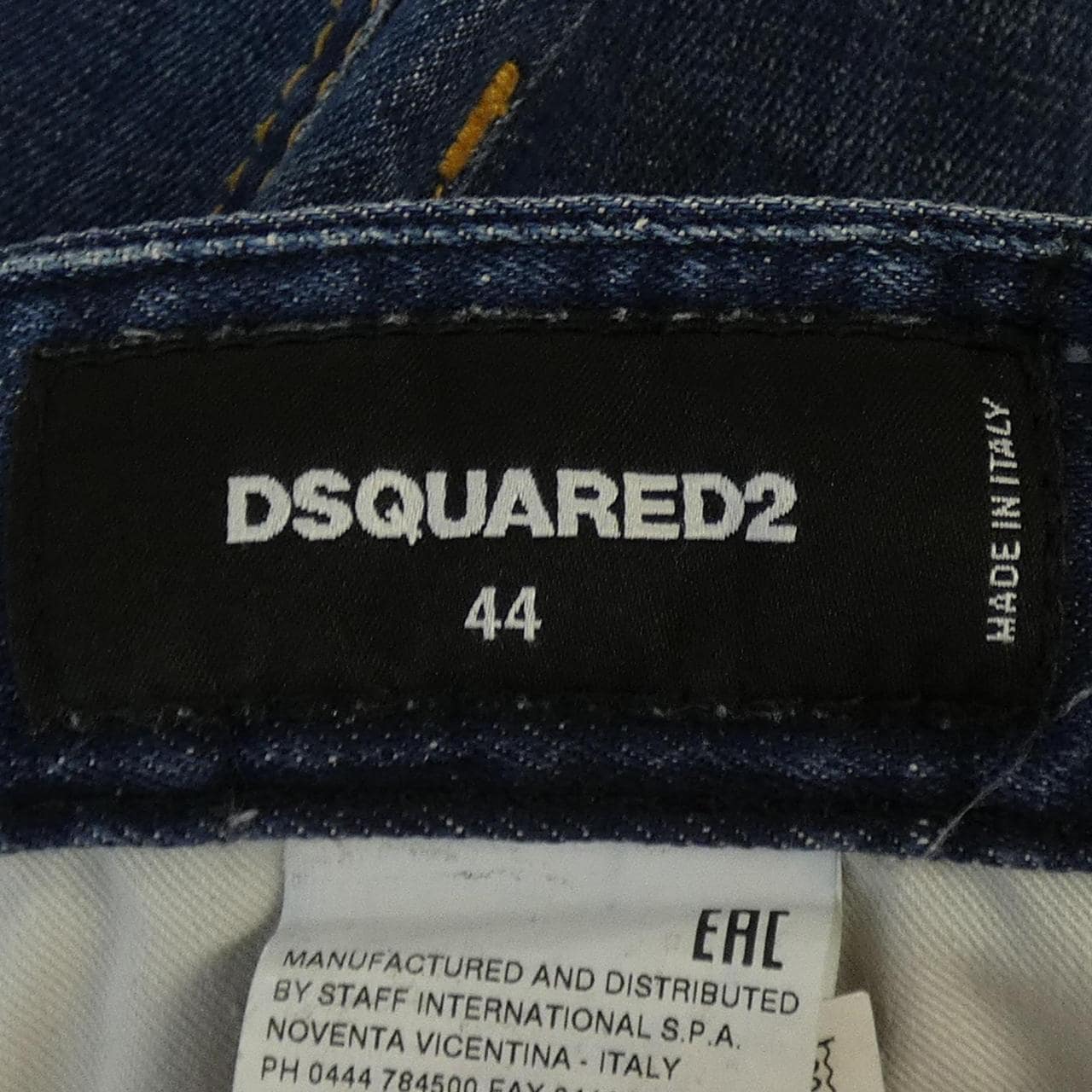 ディースクエアード DSQUARED2 S74LA0833 ジーンズ