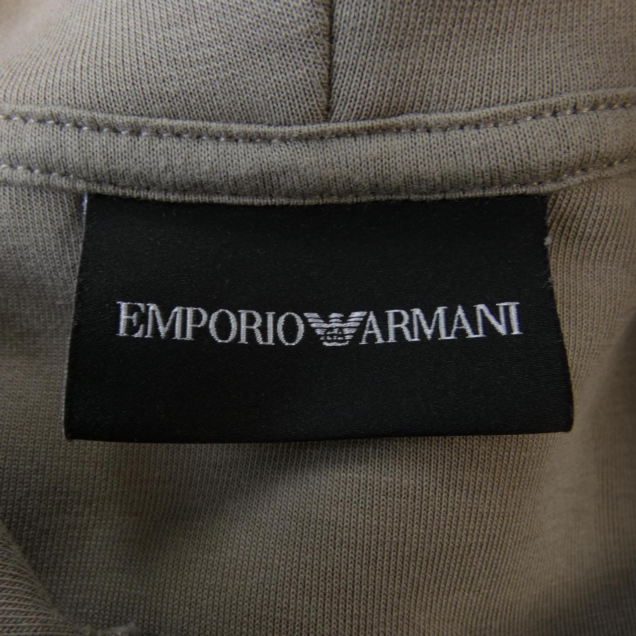 エンポリオアルマーニ EMPORIO ARMANI パーカー