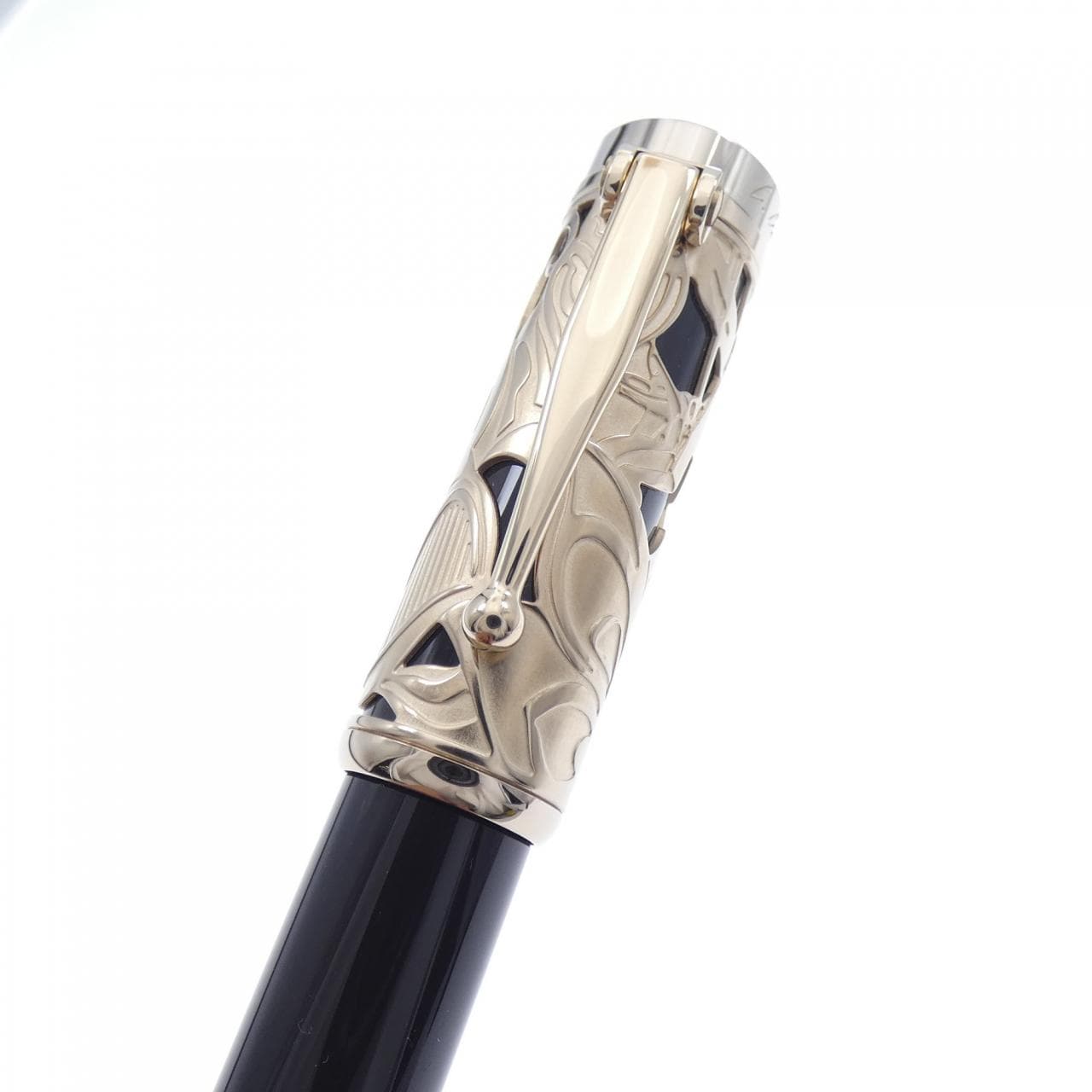 モンブラン 2011年カルロ･コッローディ 万年筆