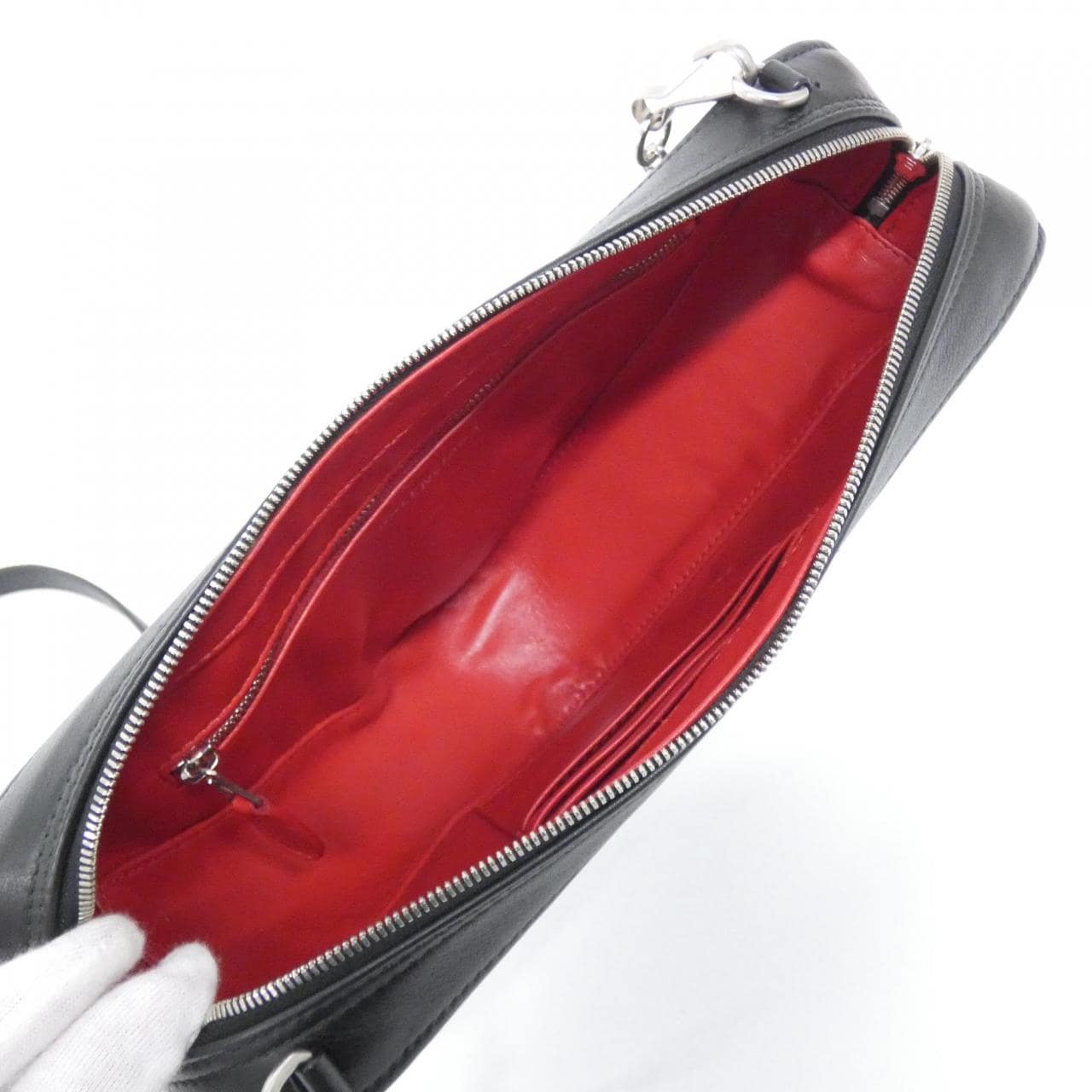 バレンシアガ トライアングル チェーン 516666 C8K02 ショルダーバッグ