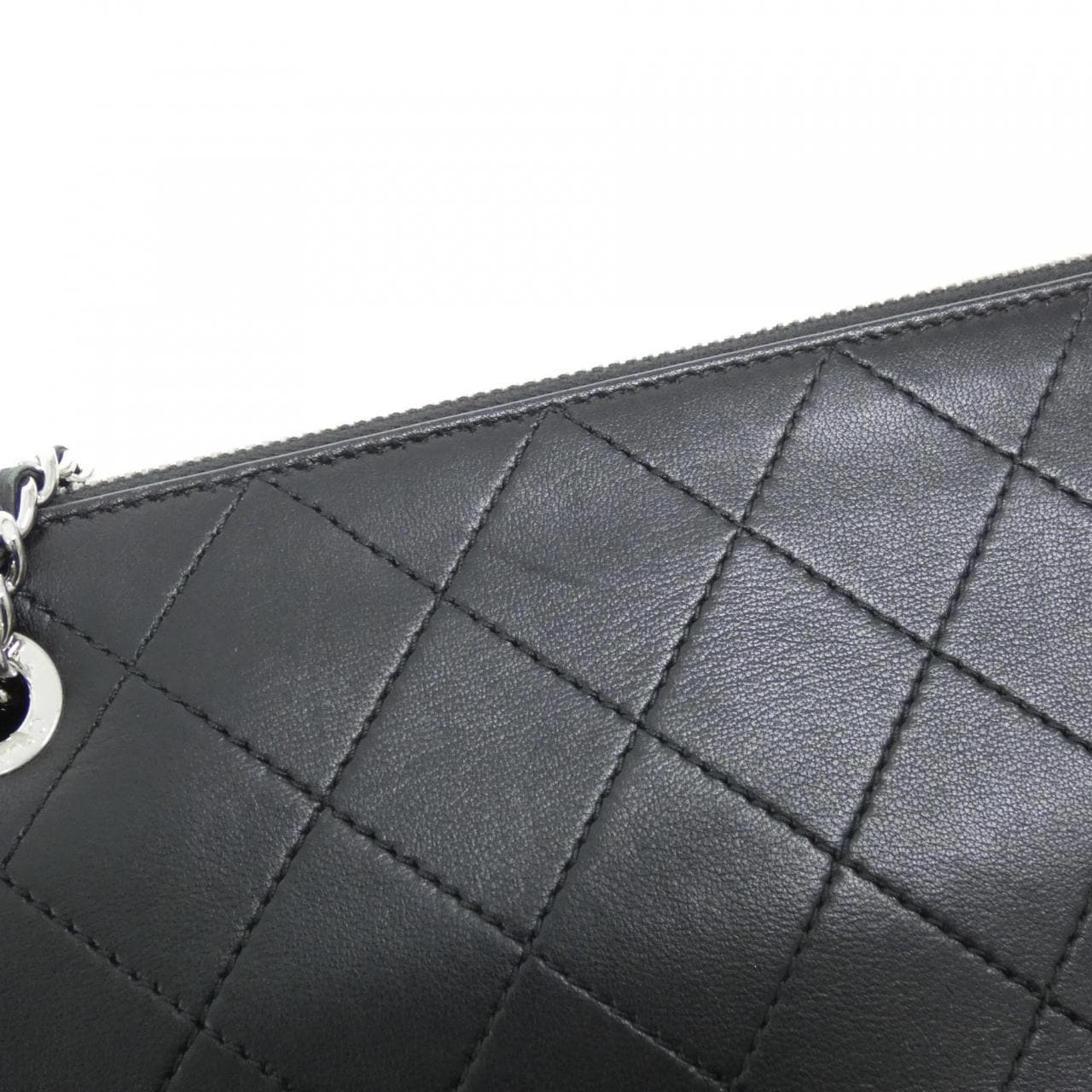 シャネル ショルダーバッグ