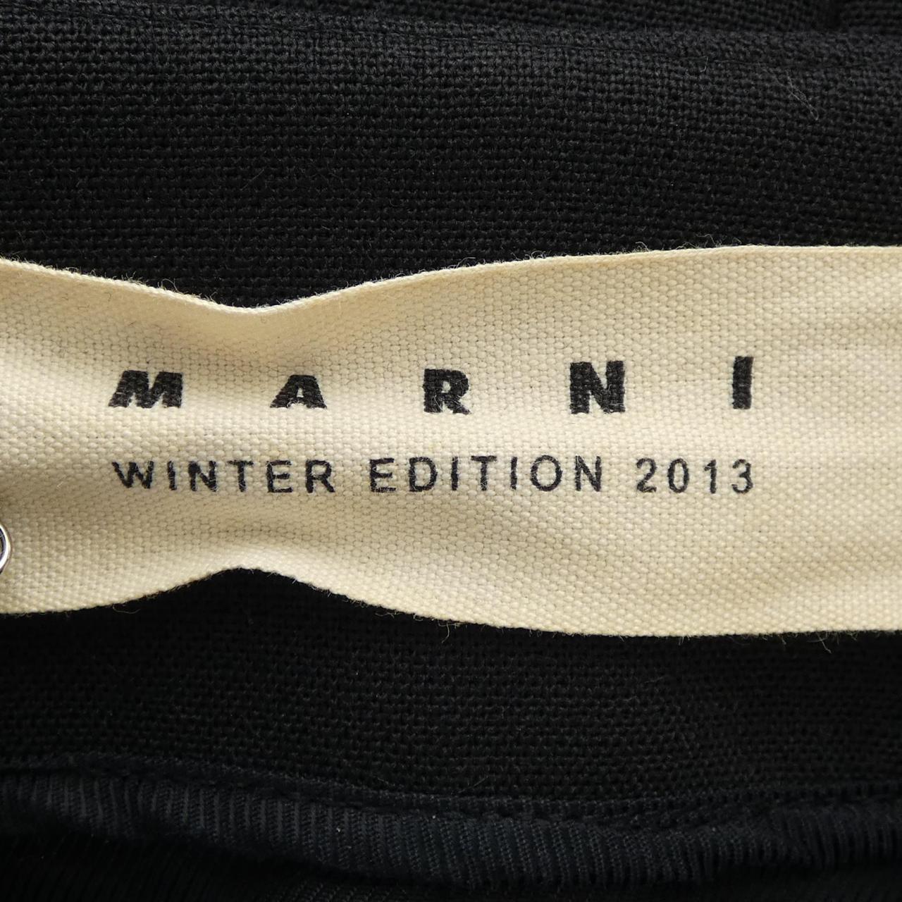 マルニ MARNI ノーカラージャケット