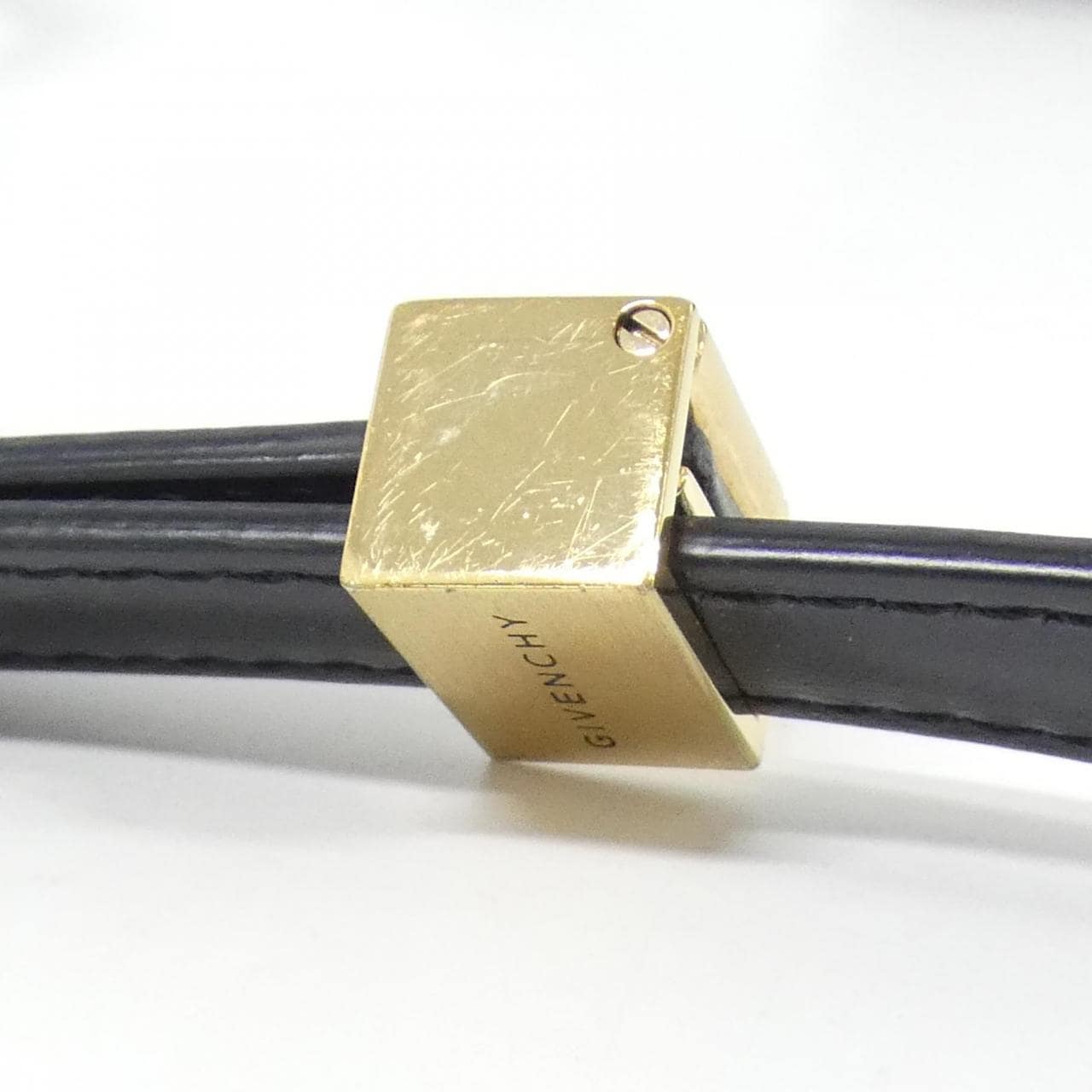 ジバンシー 4G スモール BB50HDB15T ショルダーバッグ