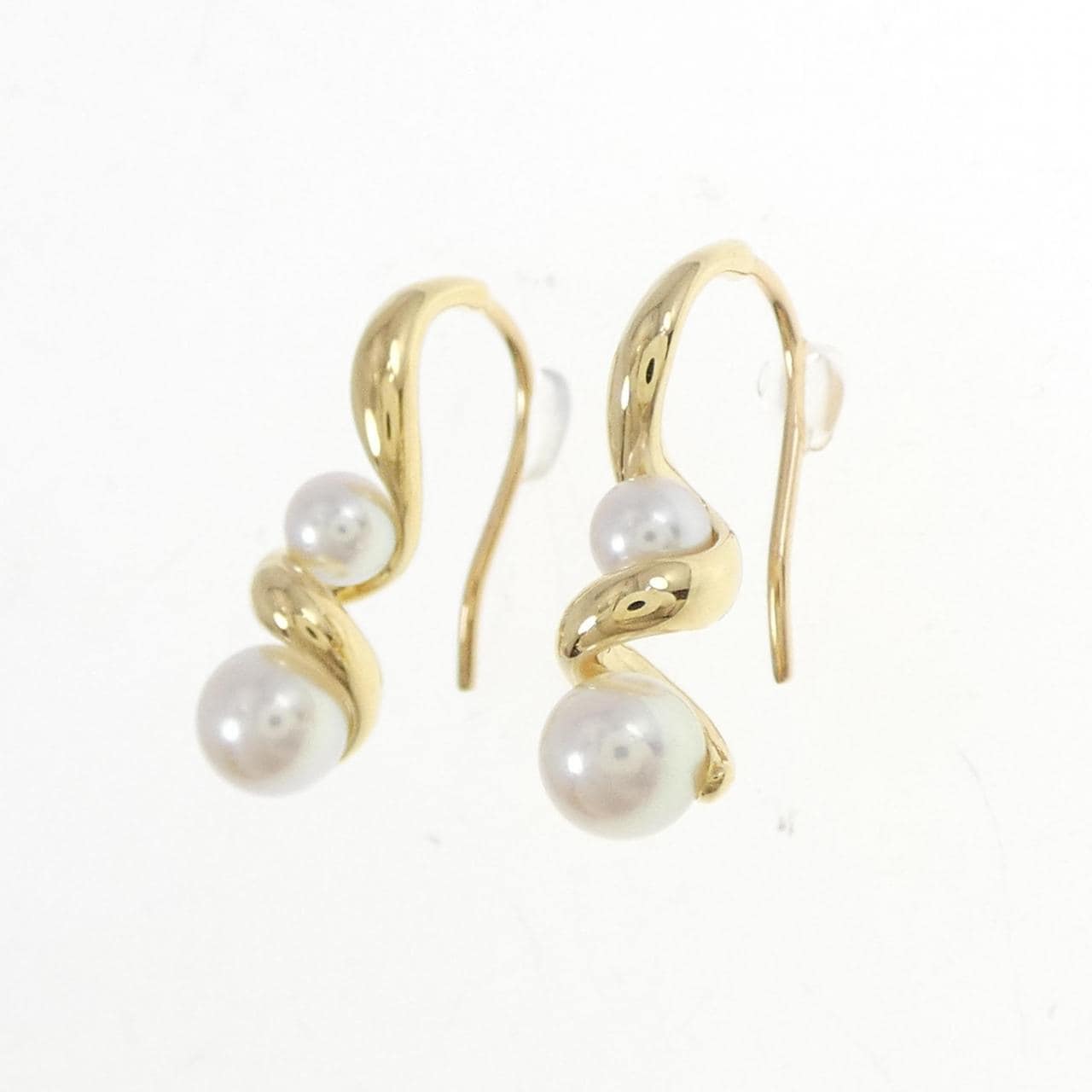 MIKIMOTO akoya pearl earrings